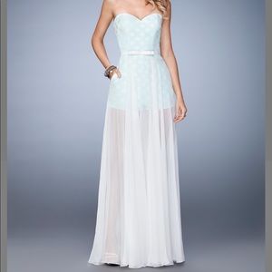 White & Light Mint Polka Dot Sheer-Layer